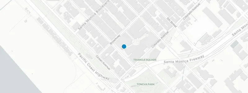 Map showing location of LouLou Rooftop Restaurant & Lounge