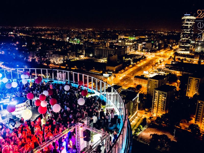 Club level 27, Warsaw