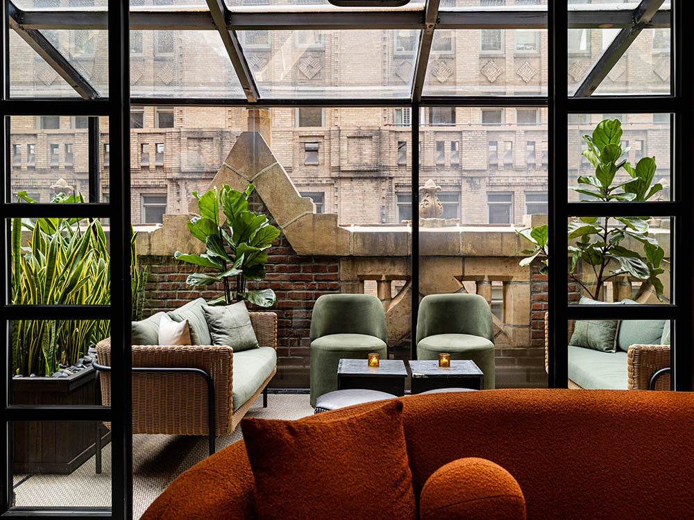 Bookmarks Rooftop Lounge
