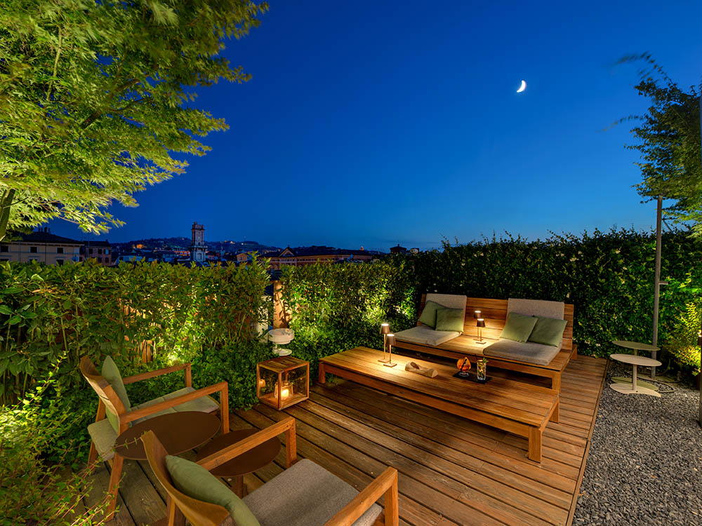 Roof Garden at Hotel Metropolitan