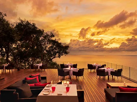 Talung Thai at Paresa Resort