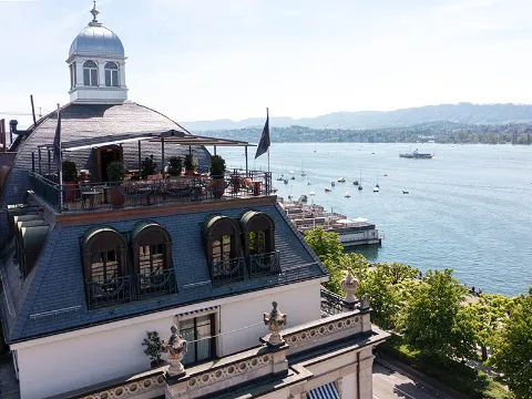 Rooftop Bar at La Réserve Eden