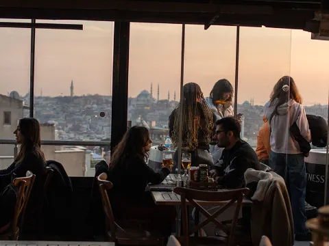 Balkon Restaurant & Bar