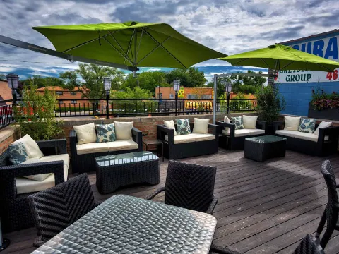 The Garage Bar & Sandwiches