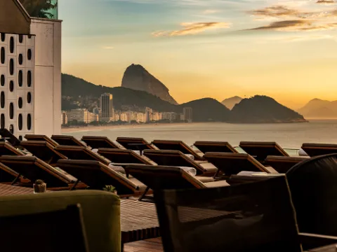 Emiliano Rooftop