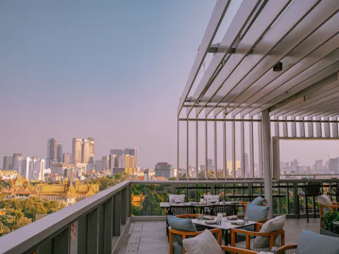 FiveFive Rooftop Bar & Lounge
