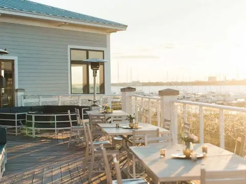 Charleston Harbor Fish House
