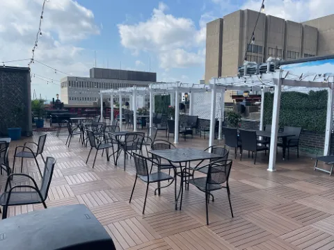 LB Skybar